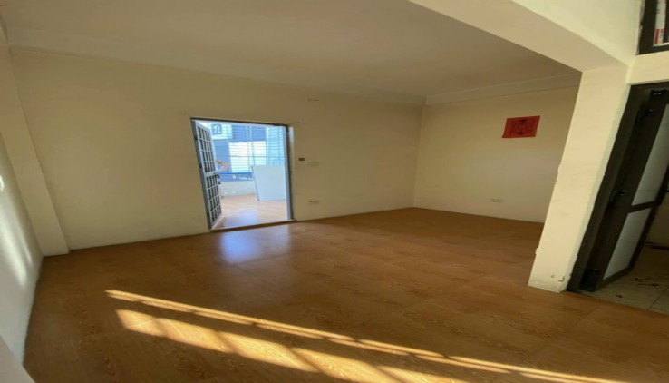 CHO THUÊ NHÀ MẶT NGÕ KINH DOANH GẦN PHỐ TRẦN KHÁT CHÂN, HAI BÀ TRƯNG, 10 M RA PHỐ